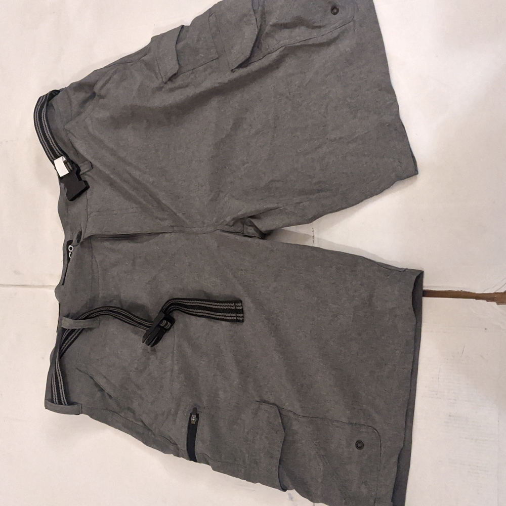 Men's Size 38 Shorts